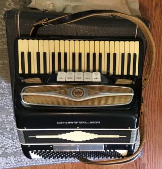 Vintage Chrysler Accordion,  Hard Case Made in Italy 2