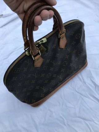 Authentic Vintage Louis Vuitton Monogram Canvas Alma Pm