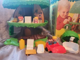 Vintage Family Tree House with Tree Tots & Furniture & Box Kenner 1975 2