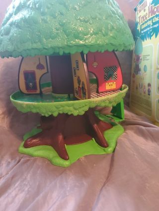 Vintage Family Tree House with Tree Tots & Furniture & Box Kenner 1975 3