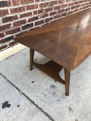 Drexel Heritage Mid Century Modern Surfboard Coffee Table Walnut Inlay Long 4