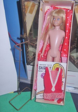 Vintage Skipper Doll w.  box,  stand,  clothes 950 1964 - 1968 Blonde Straight Leg 4