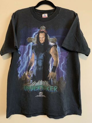 Vintage 1997 Rare Wwf The Undertaker Pro Wrestling T - Shirt Mens Sz Large Black