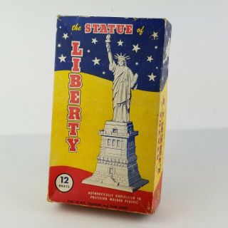 Marx Toys Vintage Statue of Liberty Model Puzzle Made in USA Louis Marx NYC Rare 2