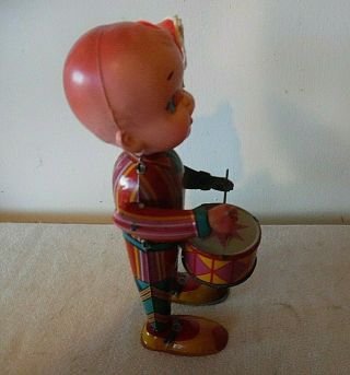VINTAGE 1940 ' S TIN AND CELLULOID WIND UP BOY PLAYING THE DRUM WITH BOX 3