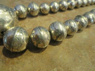 23 " Hand Made Vintage Navajo Graduated Sterling Pearls Bench Bead Necklace