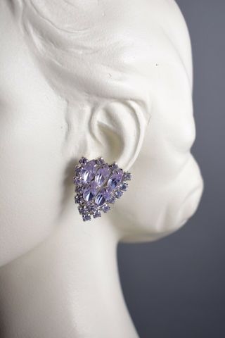 Vintage Color Change Lavender Blue Alexandrite Rhinestones Weiss Clip Earrings 5