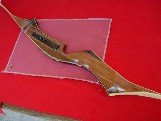 Vintage Fred Bear Temujin Target Recurve Bow,  Inlay Wood,  8h603 66 " 30