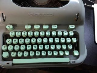 Vintage Hermes 3000 Portable Typewriter Case Seafoam 60’s Brushes 2