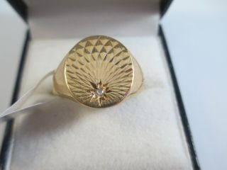 Quality Heavy Vintage Gents 9ct Gold Diamond Signet Ring,  1976,  Size S1/2 6.  3g