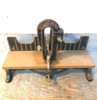 Vintage Stanley No.  150 Cast Iron Miter Box