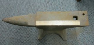 Antique Blacksmith Anvil - Unknown Maker - 170 Pounds 4