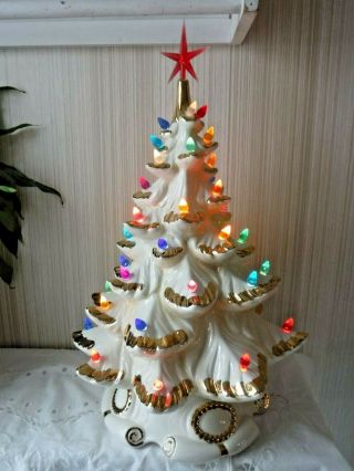 Vintage 1973 Atlantic Mold 17 " Off White Ceramic Christmas Tree W Gold Accents