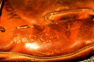 Vintage Pee Wee Reese Dubow Baseball Mitt Glove Cowhide Leather 2