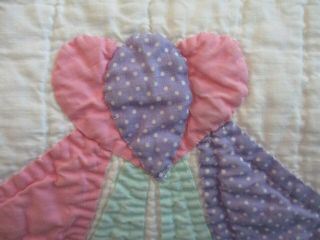 Vintage Handmade Quilt 84 X 92 Basket Floral w/swagged edges made in 1980 ' s 7