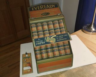 Antique 1920 ' s Eveready Batteries Tin Counter Top Store Display,  Beauty 4