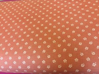 27,  Yard Vintage Floral Flower Rosebud 100 Cotton Quilt Fabric
