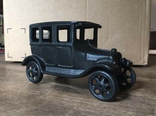 Vintage Cast Iron Ford Model T Sedan Car JM 137 Iron Art 6 1/4 