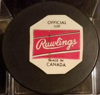 PITTSBURGH PENGUINS VINTAGE OLD 1970 ' S RAWLINGS OFFICIAL GAME PUCK RUBBER CREST 3
