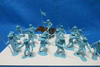 Marx Vintage Zorro/alamo Flat Light Blue Mexican Soldiers X 17 Plus Horse