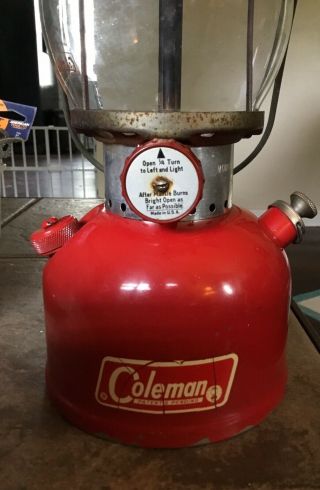 Vintage Coleman 200A Gas Lantern 3/1966 With pyrex glass globe - 6