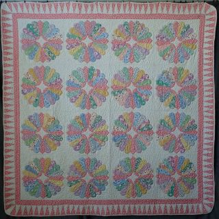 Gorgeous THE BEST PRINTS EVER FOUND Vintage 30s Pink Dresden Plate QUILT 2