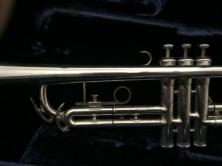 King Eastlake Silver Flair Trumpet; 1st Valve Trigger : 2