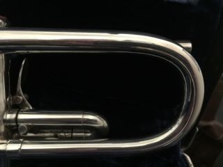 King Eastlake Silver Flair Trumpet; 1st Valve Trigger : 5
