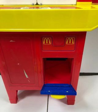 McDonald ' s Vintage Drive Thru Kids Toy Kitchen Playset Comes With Food 5