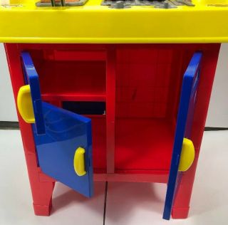 McDonald ' s Vintage Drive Thru Kids Toy Kitchen Playset Comes With Food 8