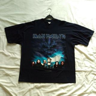 Iron Maiden 2000 Brave World Tour T - Shirt. ,  Vintage.  Size Xl