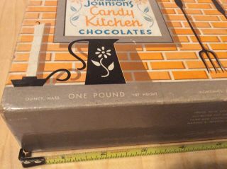 VINTAGE HOWARD JOHNSON ' S CANDY KITCHEN CHOCOLATES BOX 6