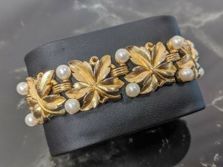 Vintage Gold - tone Bracelet Faux Pearls Signed Trifari Jewelry 4