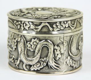 VERY FINE CHINESE EXPORT SILVER BOX - W.  A MARK - CANTON 1845 - 1900 2