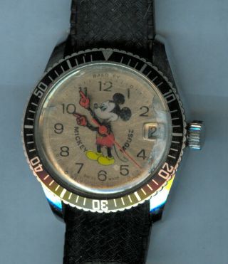 Vintage Bradley Sportsman Mickey Mouse Diver Style Watch (band)