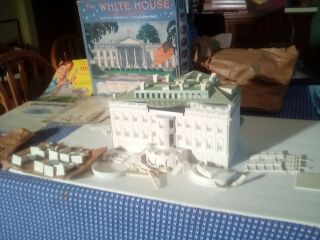 Marx " The White House " W/ 10 Figures,  Instructions,  Statue Of Liberty Ad & Etc