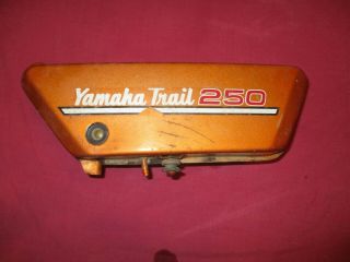 Vintage 1970s Yamaha Dt 250 Trail Bike 2 / Stroke Oil Tank