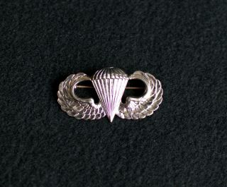 Wwii U.  S Army Airborne Paratrooper Sterling Wings Pin