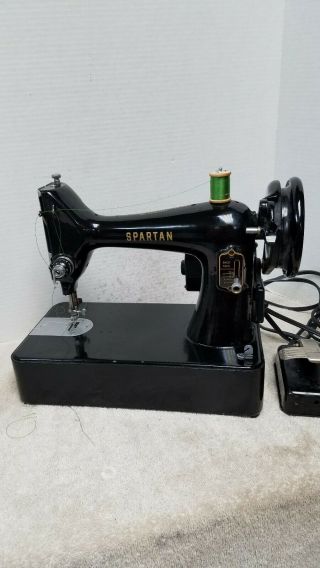" Singer No.  192k " Spartan Sewing Machine 1950 