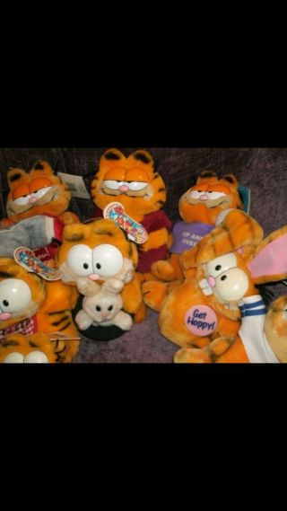 Very RARE Collector’s Edition Vintage Garfield Plushies  3