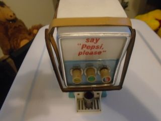 VINTAGE/ANTIQUE PEPSI COLA TRANSISTOR RADIO IT SODA FOUNTAIN 1962 5