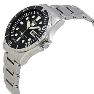 Seiko 5 Black Dial Stainless Steel Automatic Mens Watch Snzf17