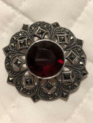 STUNNING VINTAGE STERLING SILVER MARCASITE FACETED RED CRYSTAL BROOCH PIN 4