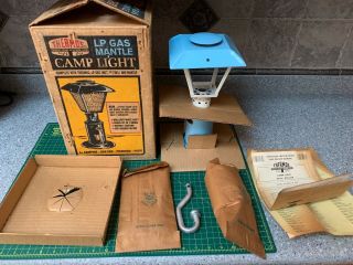 Rare Vintage Thermos Lp Gas Mantle Camp Light Lantern Model 8352 Old Stock
