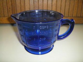 Vintage Authentic Hazel Atlas Cobalt Blue Measuring Cup (2 Cup Measure)