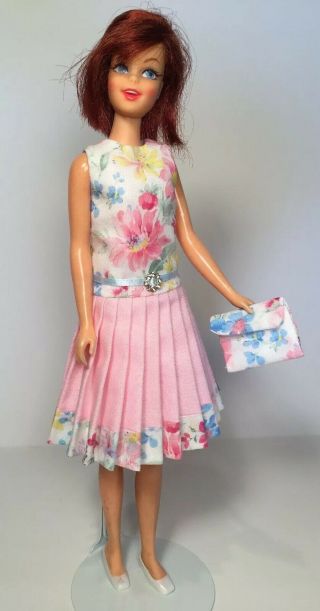 Vintage Titian Casey In Sew Sweet Pretty Things Dress & Stand 3