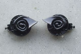 1961 Chevy Oem Horns 425 & 426 Gm Vintage Delco Remy.