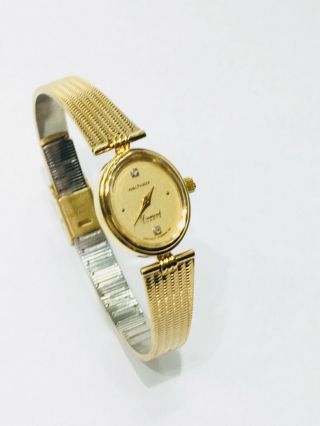 Vintage Waltham Diamond Gold Tone Women’s Quartz Wrist Watch.  (10546m)