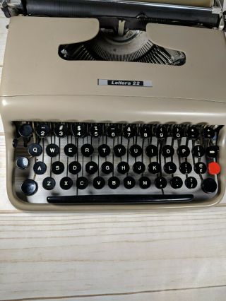 Olivetti Lettera 22 Manuel Vintage Typewriter Read Details 5