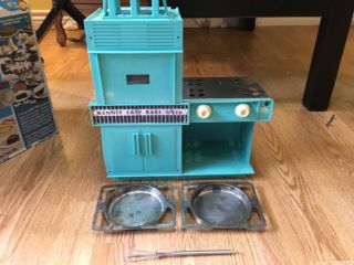 kenner easy bake oven w/ accessories 3